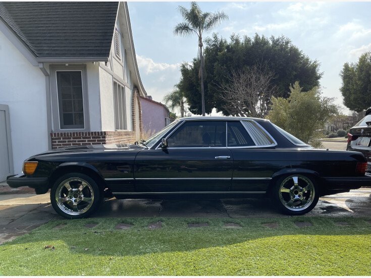 Thumbnail Photo undefined for 1981 Mercedes-Benz 380SLC